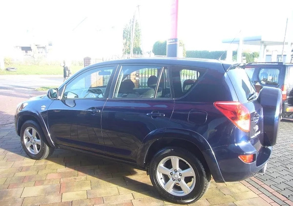 Toyota RAV4 cena 24500 przebieg: 312000, rok produkcji 2008 z Szczecin małe 211